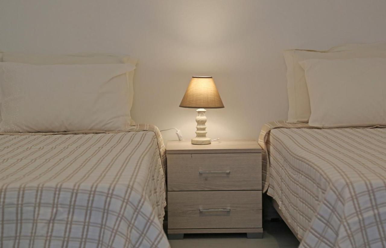 Olea Suite Syros - Φοίνικας, Σύρος, Κυκλάδες Posidhonía Екстериор снимка